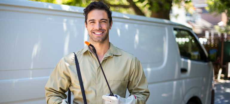 how to choose a pest control company